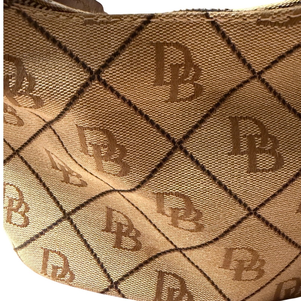 Flawed Gem! Dooney & Bourke Monogram Canvas Hobo Shoulder Bag Classic K7453142 - Picture 7 of 11